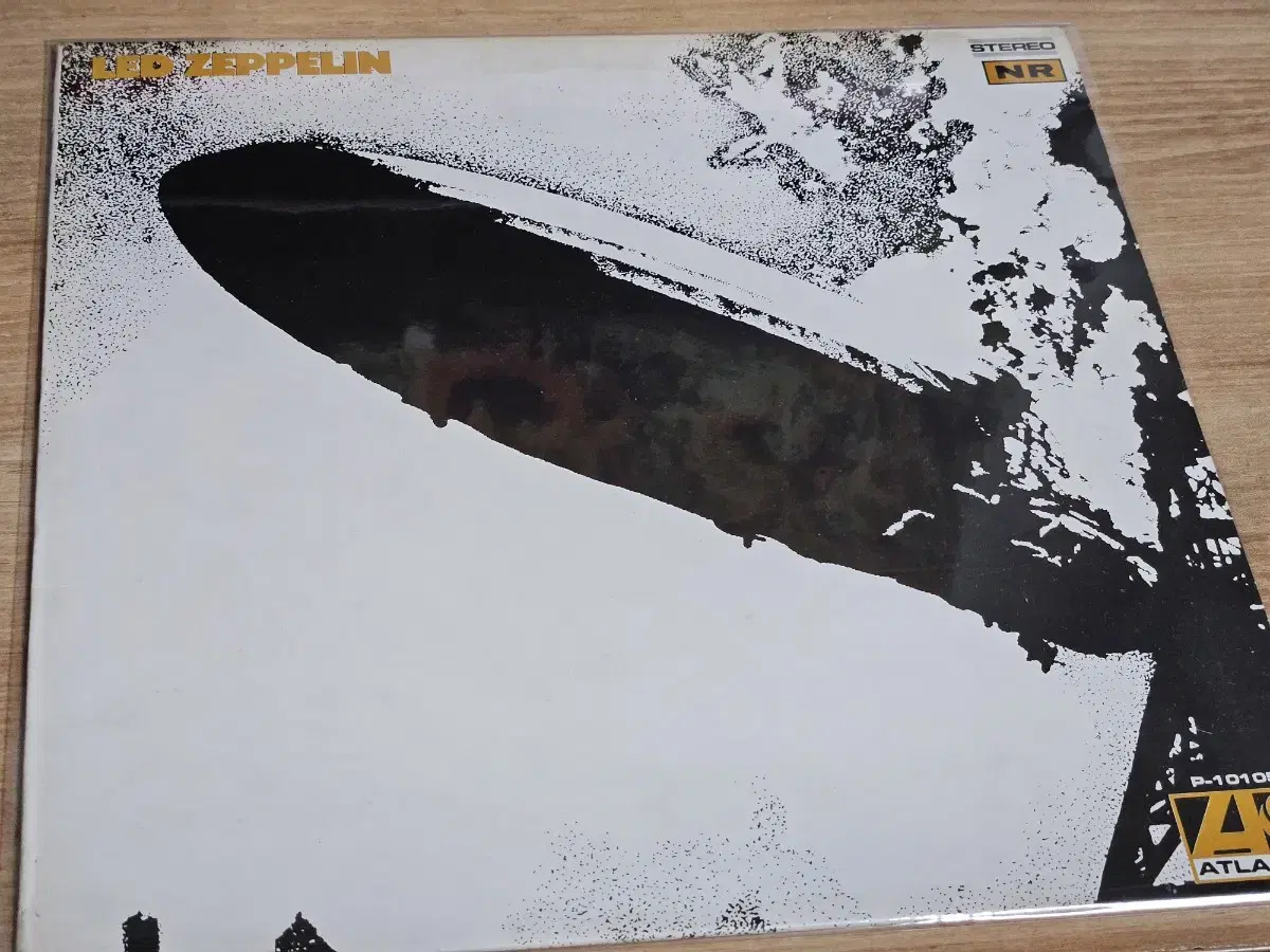 Led Zeppelin - Led Zeppelin (LP)